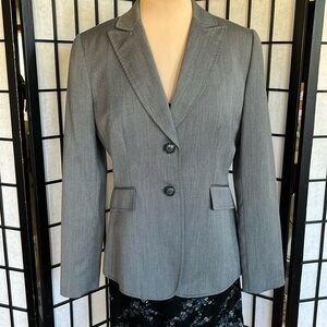Tahari Grey Two Button, Notched Lapel Jacket Blazer 6